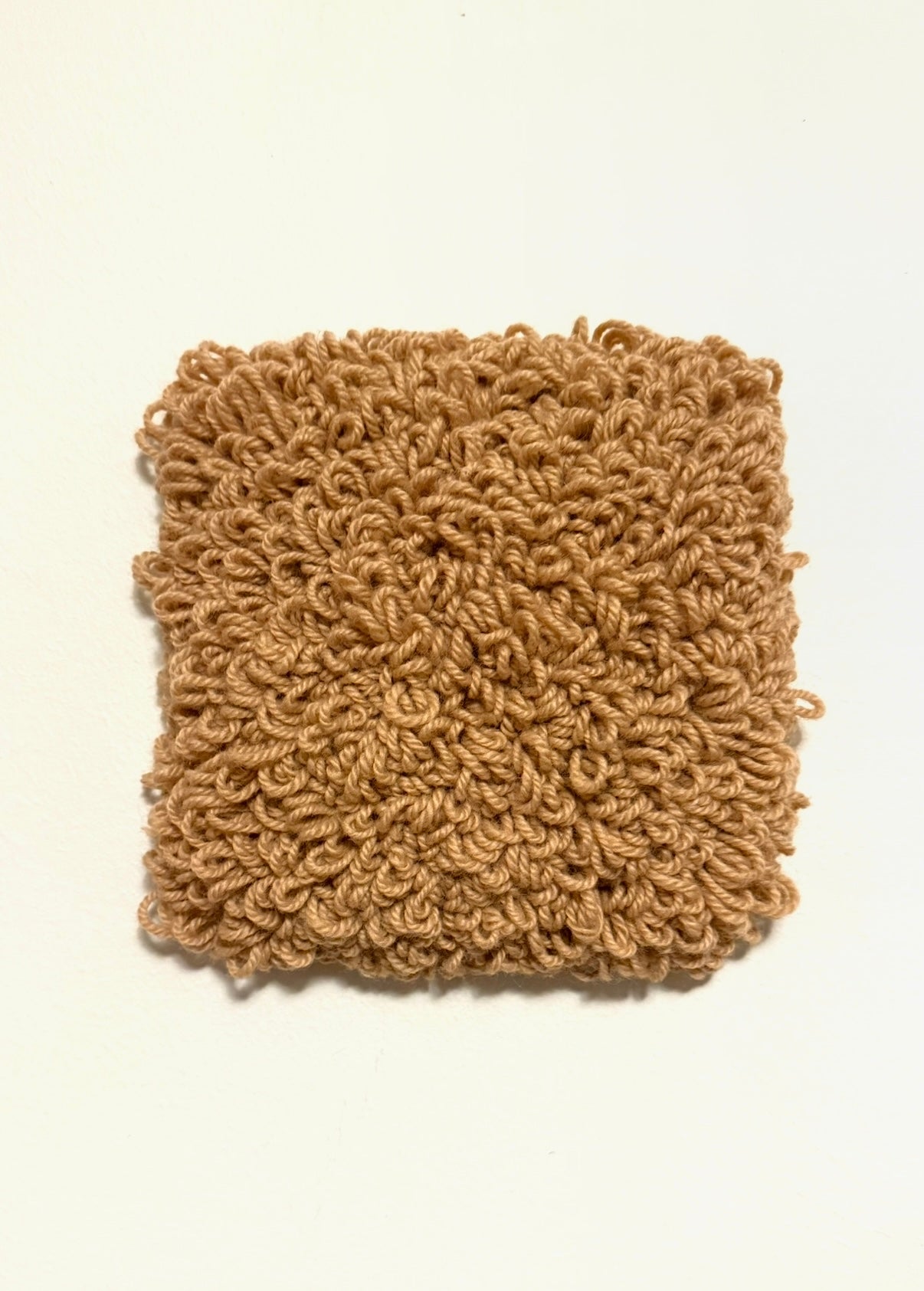 Oodi väreille -pienteos, Neliö, Väri Toffee