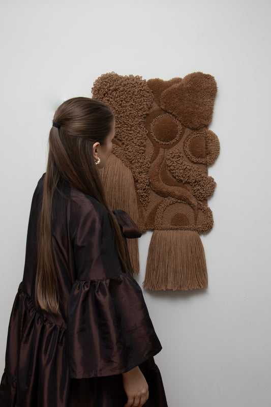 Jalo (2025), Mokka, 50cm x 85cm