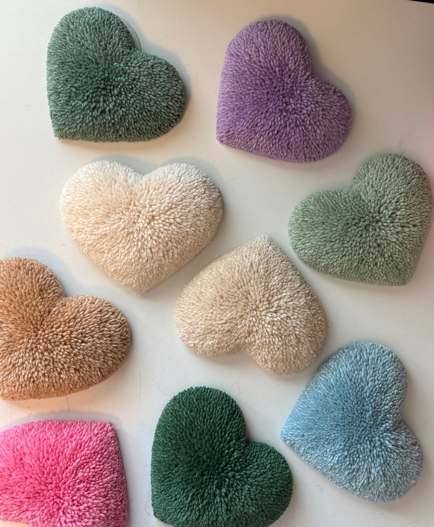 Sydän valitsemassasi värissä