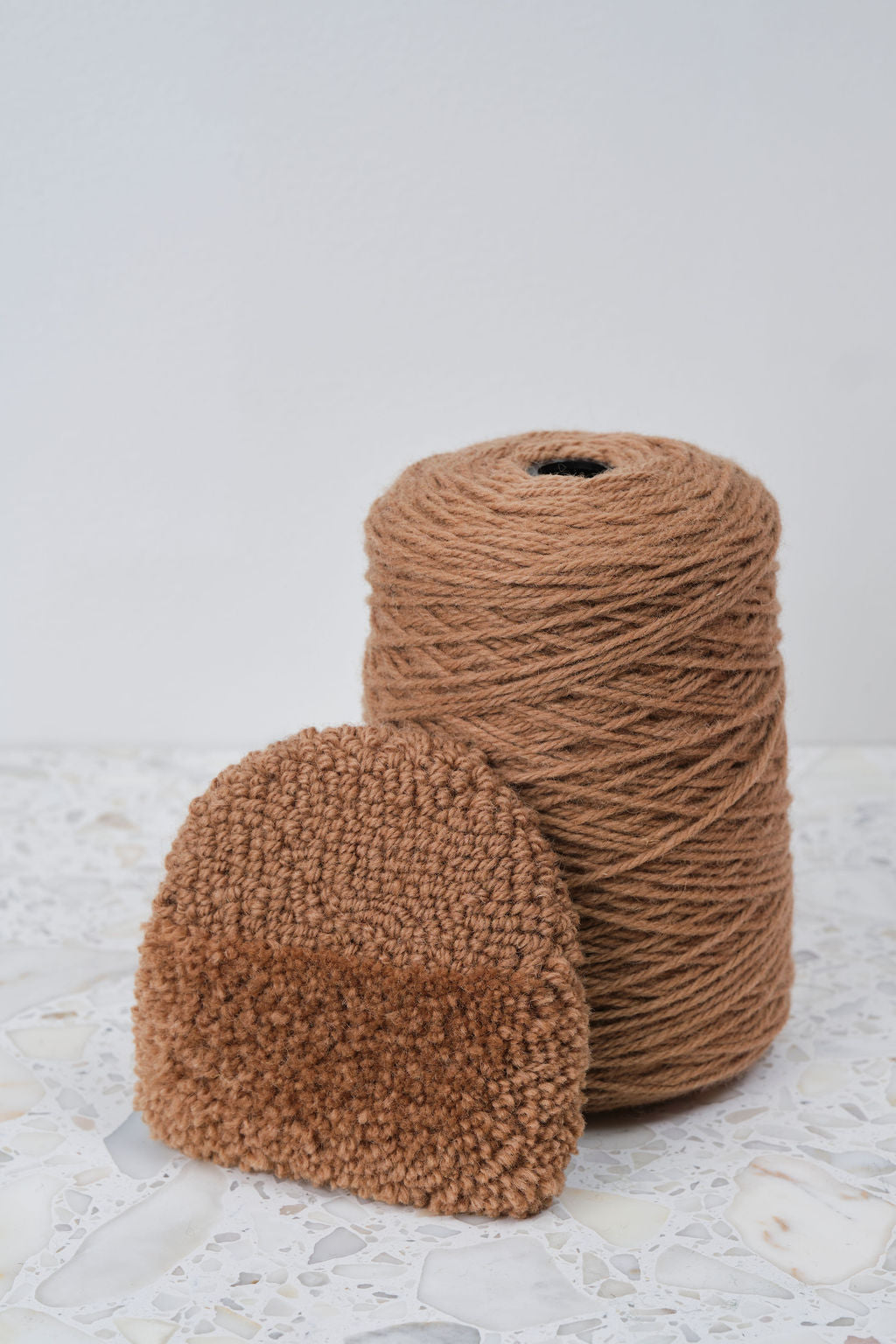 Jalo (2025), Mokka, 50cm x 85cm